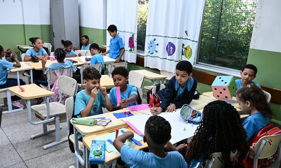 Brasil entra no grupo de países com nível “muito alto” de desenvolvimento humano