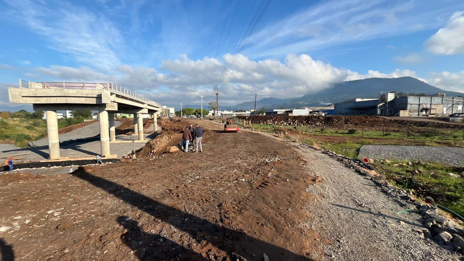 Roca Sales reabre temporariamente acesso a desvio da ponte em construção na Daltro Filho