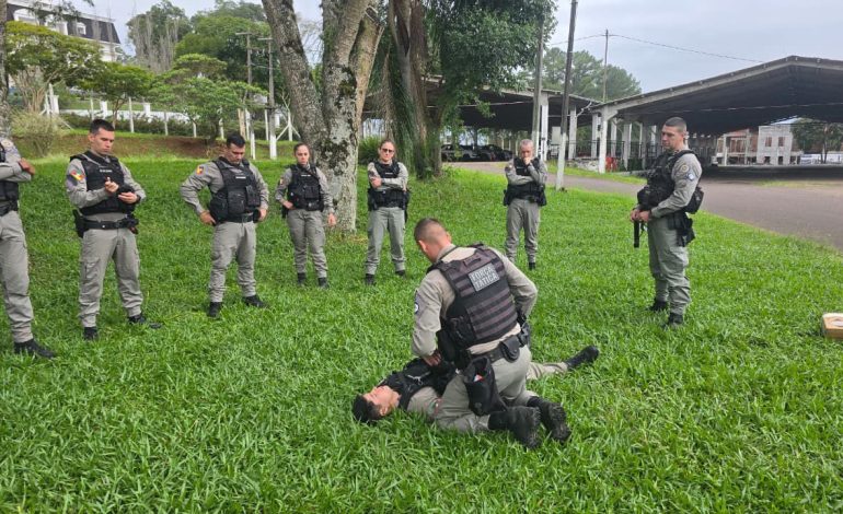 Brigada Militar realiza treinamento de atendimento pré-hospitalar e cumprimento de mandados em Lajeado