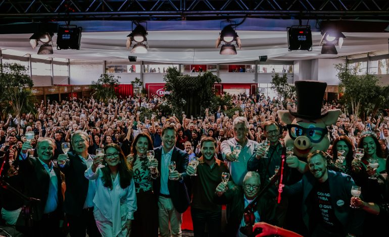 Suinofest inicia com sucesso de público em Encantado