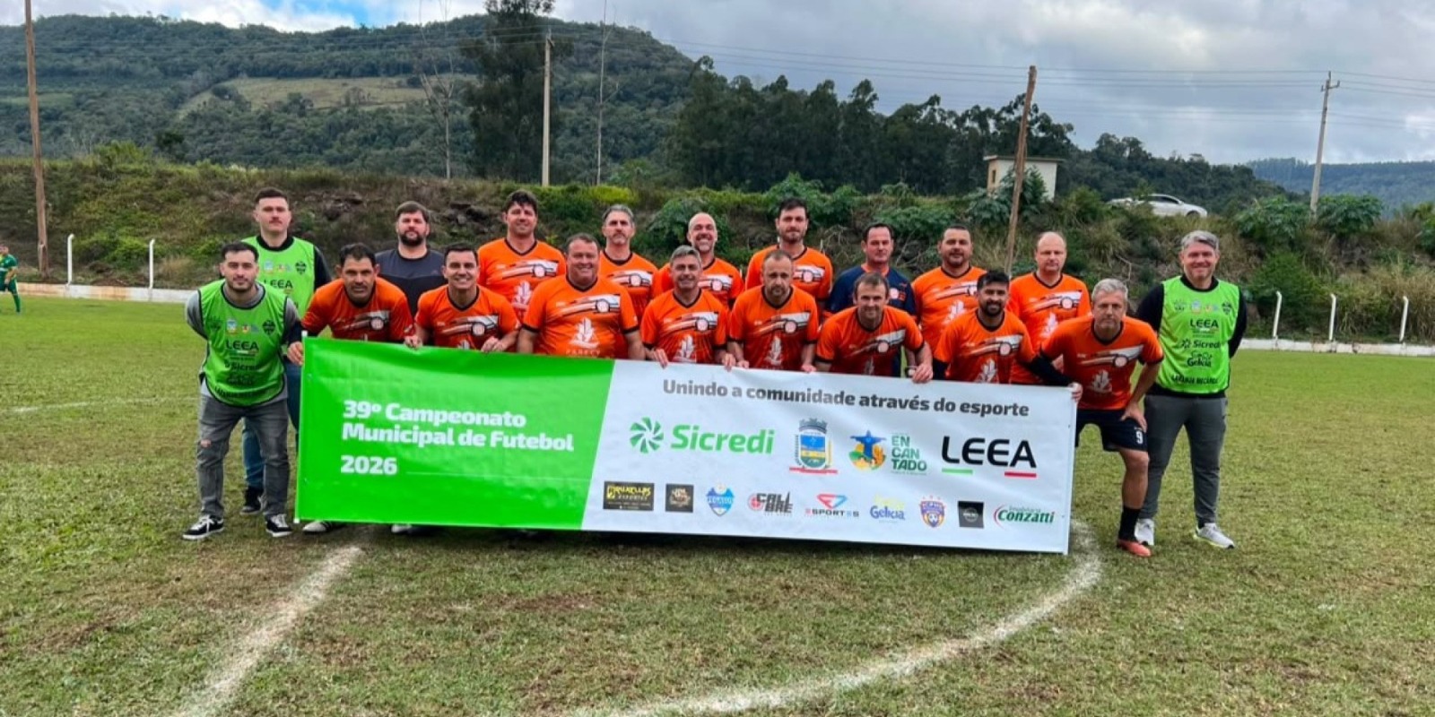 Juventude vence e assume liderança do Municipal de Veteranos em Encantado; Laranja Mecânica goleia