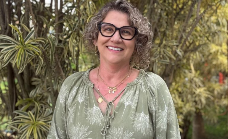 Luciane Vanzeta: uma trajetória construída com educação, afeto e sonhos