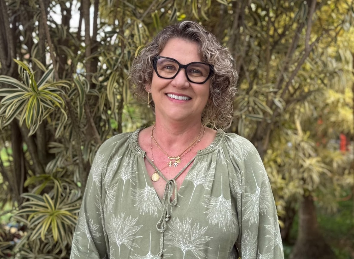 Luciane Vanzeta: uma trajetória construída com educação, afeto e sonhos