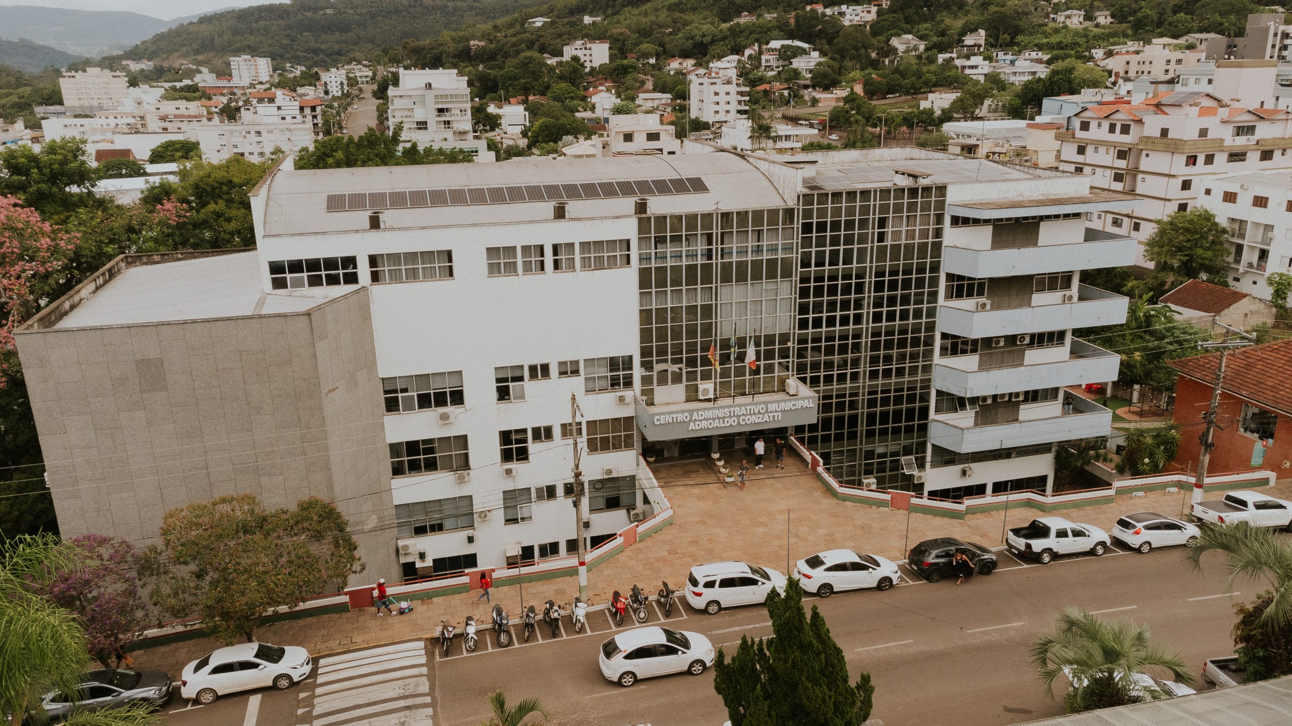 Prefeitura de Encantado informa alterações no atendimento durante os feriados