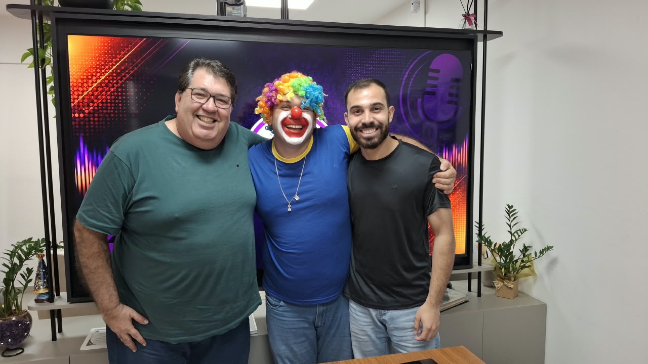 Opinião Cast recebeu o comunicador Leonardo Rodrigues, o Teta, em Edição Especial