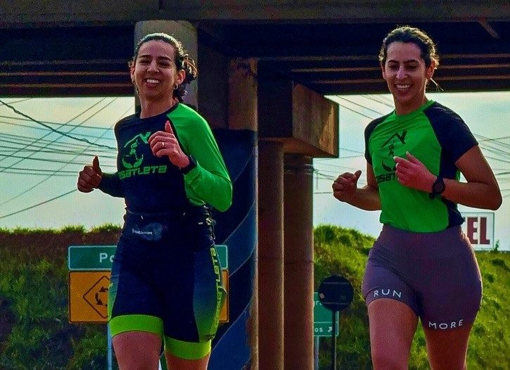 Dupla de corredoras mira 130 quilômetros em ultramaratona de 12 horas
