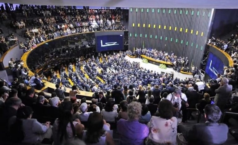 Conheça dos deputados federais eleitos pelo RS