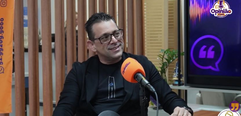 OPINIÃO CAST: entrevista com Cristiano Silva