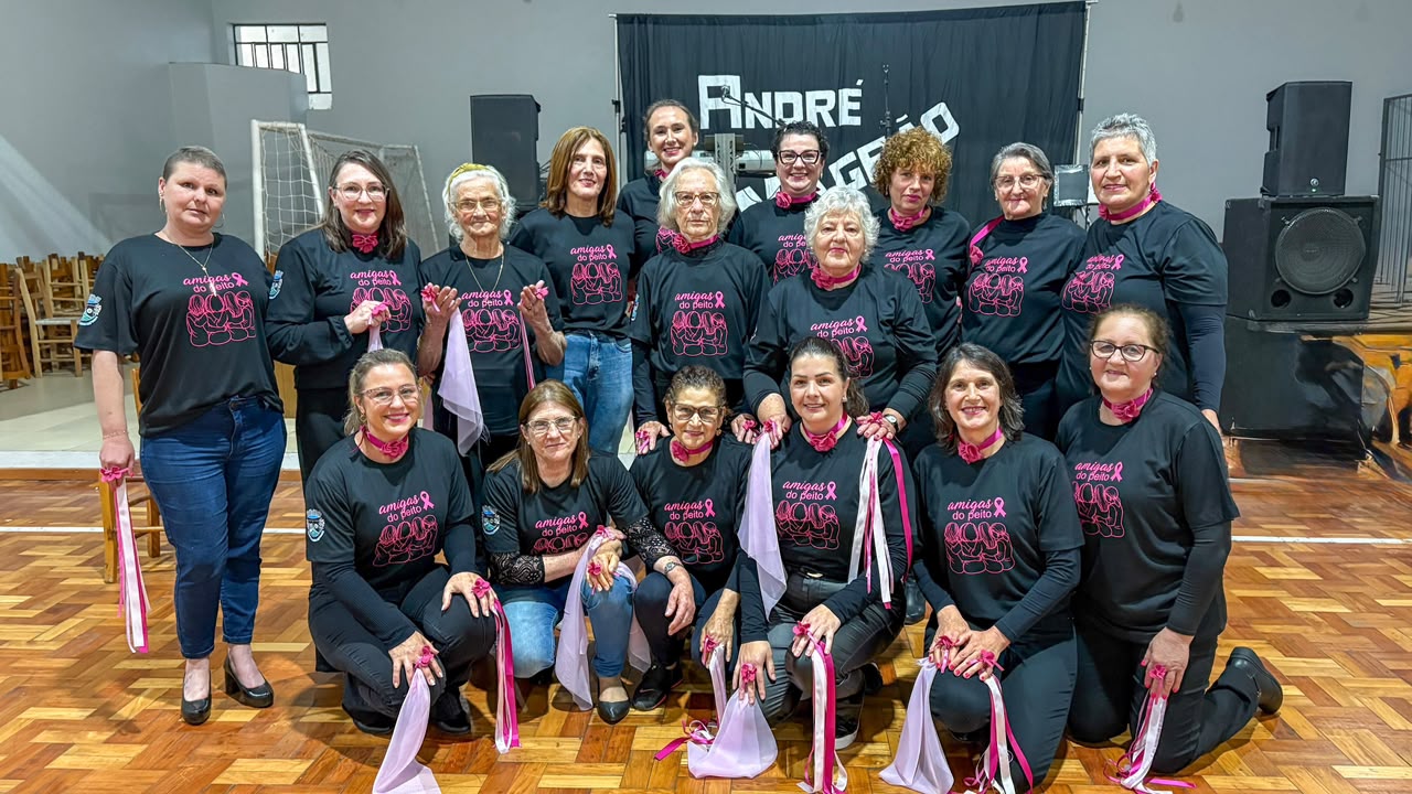 Grupo Mulheres: Amigas do Peito participa de jantar-baile da Liga Feminina de Combate ao Câncer