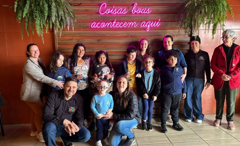 Projeto Flor & Ser promove oficina de pizzas em comemoração ao Dia das Crianças